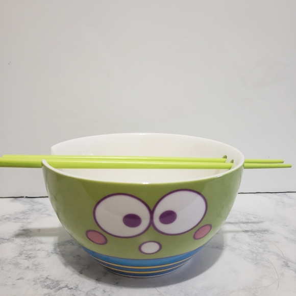 NEW Sanrio Keroppi green 6" ceramic bowl with chopstick 20 oz bowl - Picture 3 of 7